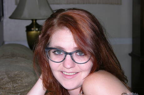 True Amateur Models pleased to share with you xxx picture gallery with Dezi xxx gallery 281427