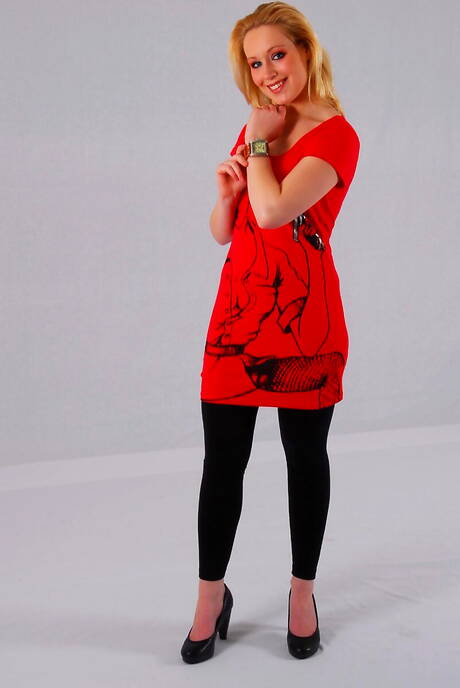 Leather Fixation pleased to share with you a free gallery with sweetheart gal in femdom play